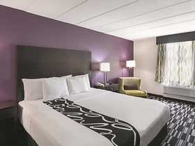 Clarion Inn