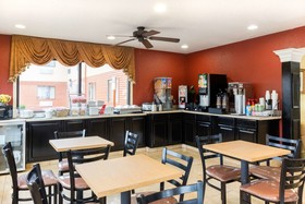 Super 8 by Wyndham Richmond