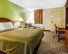 Econo Lodge Russellville