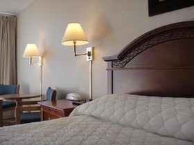 Bryce Inn - Smiths Grove