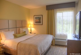 Candlewood Suites Alexandria