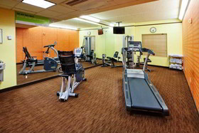 La Quinta Inn & Suites by Wyndham Alexandria Airport