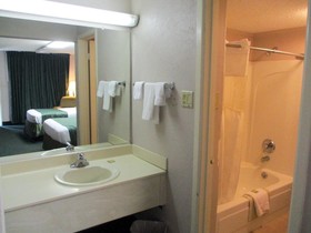 Ramada Alexandria