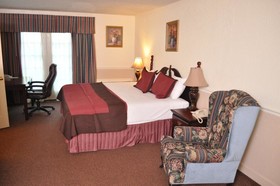 Royal Inn & Suites