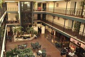 Royal Inn & Suites