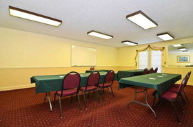 Royal Inn & Suites