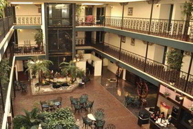 Royal Inn & Suites