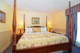 Royal Inn & Suites