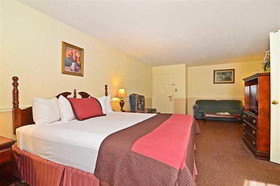 Royal Inn & Suites