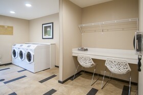 Candlewood Suites Baton Rouge - College Drive
