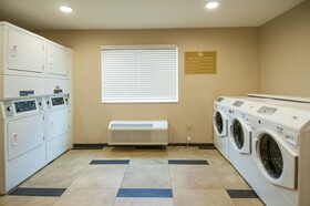 Candlewood Suites Baton Rouge - College Drive