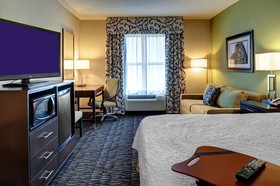 Hampton Inn And Suites Baton Rouge