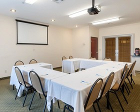 Best Western Heritage Inn and Suites