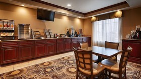 Best Western Plus Chalmette Hotel