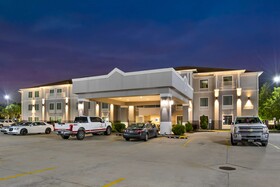 Best Western Plus Chalmette Hotel