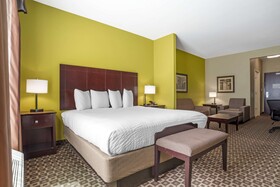 Best Western Plus Chalmette Hotel