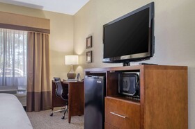 Comfort Inn & Suites Covington - Mandeville