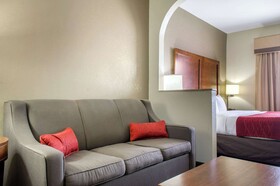 Comfort Inn & Suites Covington - Mandeville