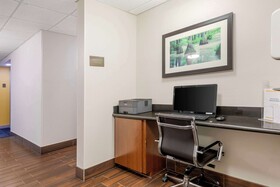 Comfort Inn & Suites Covington - Mandeville