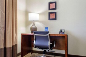 Comfort Inn & Suites Covington - Mandeville