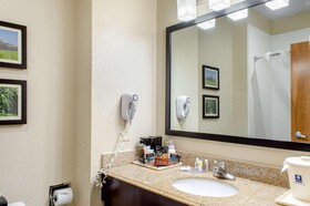 Comfort Inn & Suites Covington - Mandeville