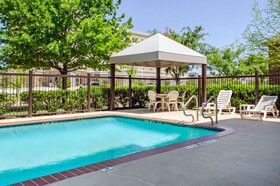 Comfort Inn & Suites Covington - Mandeville