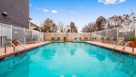 Best Western Plus DeRidder Inn & Suites