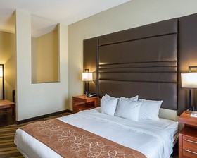 Comfort Suites