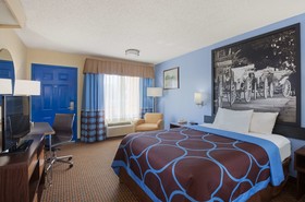 Super 8 by Wyndham Hammond