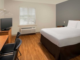 WoodSpring Suites Hammond
