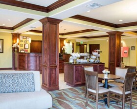 Comfort Suites