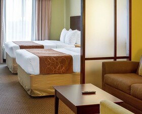 Comfort Suites