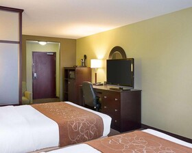 Comfort Suites