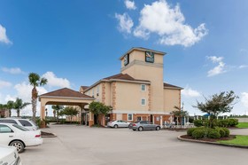 Quality Inn & Suites Houma