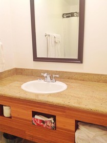Jefferson Inn & Suites