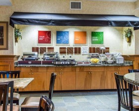 Comfort Suites Airport
