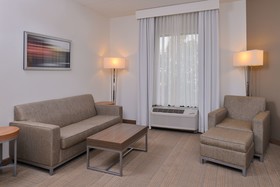 Holiday Inn Express Hotel & Suites New Orleans Airport South