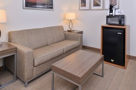 Holiday Inn Express Hotel & Suites New Orleans Airport South