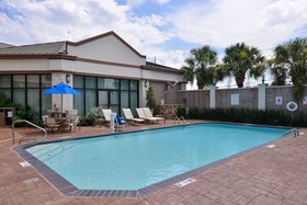 Holiday Inn Express Hotel & Suites New Orleans Airport South