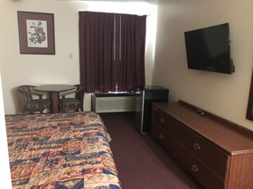 Super 8 by Wyndham Kinder/Coushatta near Casino