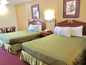 Super 8 by Wyndham Kinder/Coushatta near Casino
