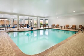 Courtyard by Marriott Lafayette Airport