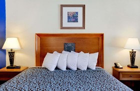 Days Inn by Wyndham Lafayette Near Lafayette Airport