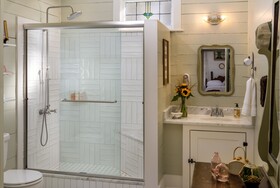 Maison D'Memoire Bed & Breakfast Cottages