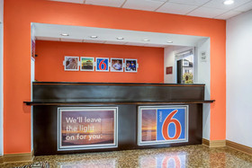 Motel 6 Lafayette