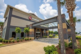 Vermilion River Hotel