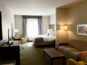 Best Western Plus Prien Lake Inn & Suites