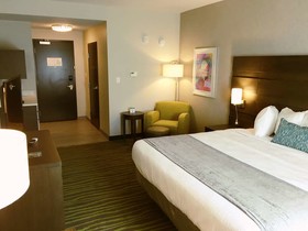 Best Western Plus Prien Lake Inn & Suites
