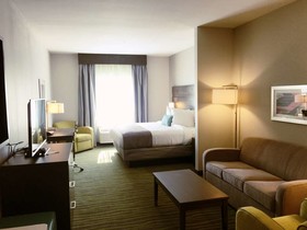 Best Western Plus Prien Lake Inn & Suites