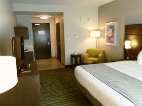 Best Western Plus Prien Lake Inn & Suites